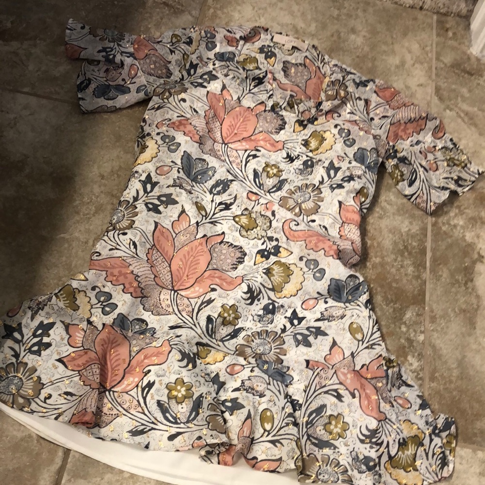 Floral, glittered LOFT dress with short sleeves
